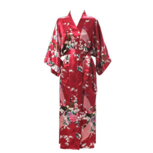 Kimono oriental rojo profundo